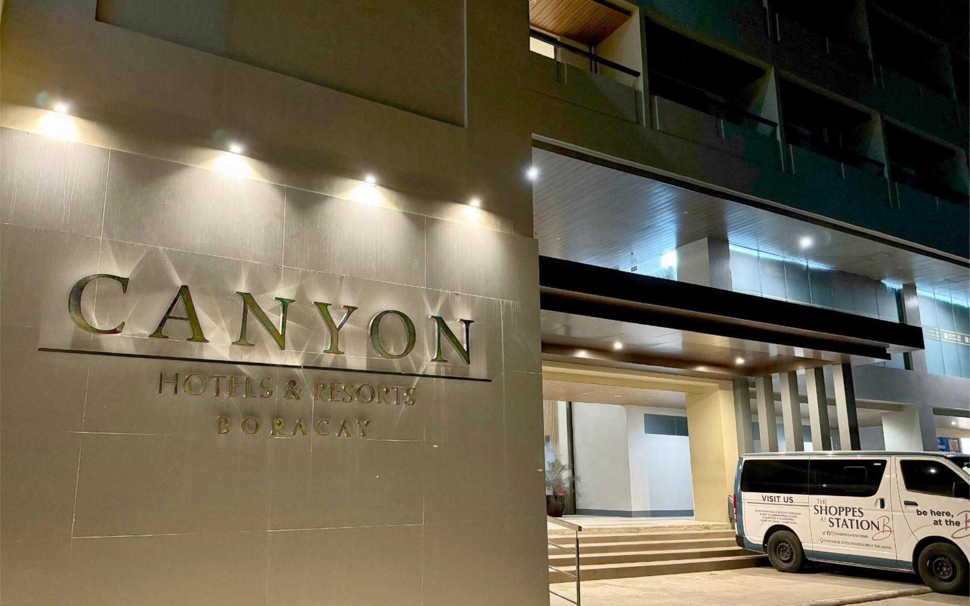 Canyon Hotels & Resorts Boracay Balabag  Экстерьер фото